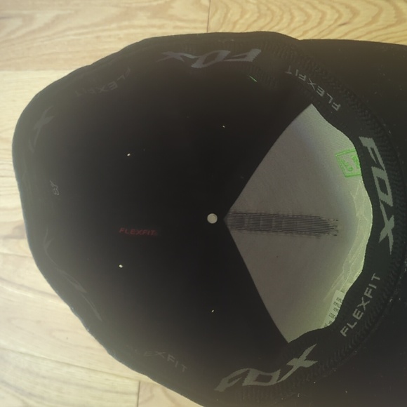 Kawasaki x Fox. Flex-Fit Hat. Size Large/XL. - Picture 6 of 12